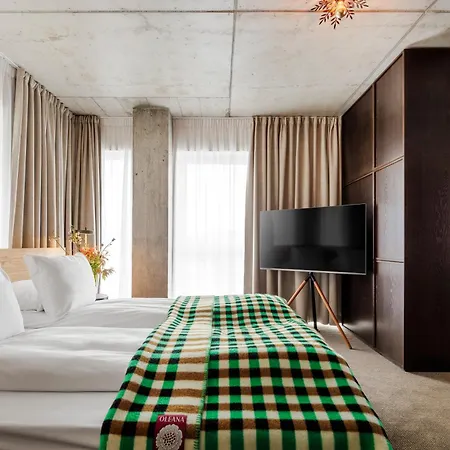 Skostredet & Hotel 5*